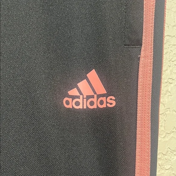 Adidas Women’s Size Medium Black Tracksuit with Pink Stripes - Picture 10 of 13